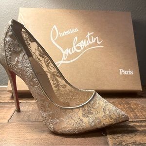 Christian Louboutin – Follies Lace 100
Gorgeous never worn, brand new